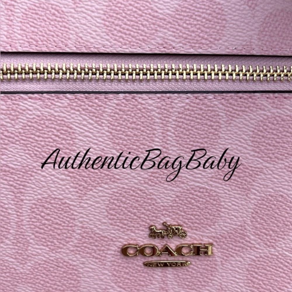 Coach Powder Pink Cosmetic Case In Signature Canvas Powder Pink Bag - Picture 2 of 9